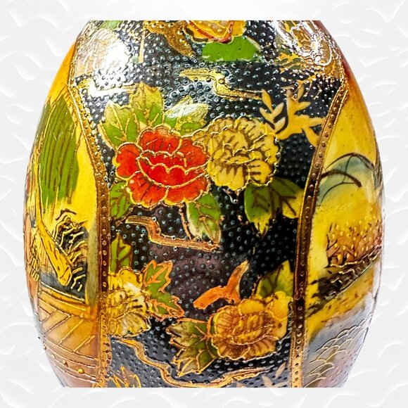 Vintage Satsuma Vase Hand-Painted Chinese Porcelain Egg 6” Tall Traditional - Picture 8 of 11